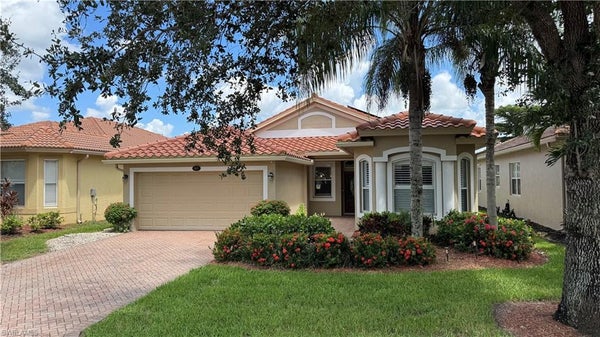 13672 TROIA DR, ESTERO, FL 33928 - Image cf6d2aa8eeafd14bc18acaf032037f5b/712564510