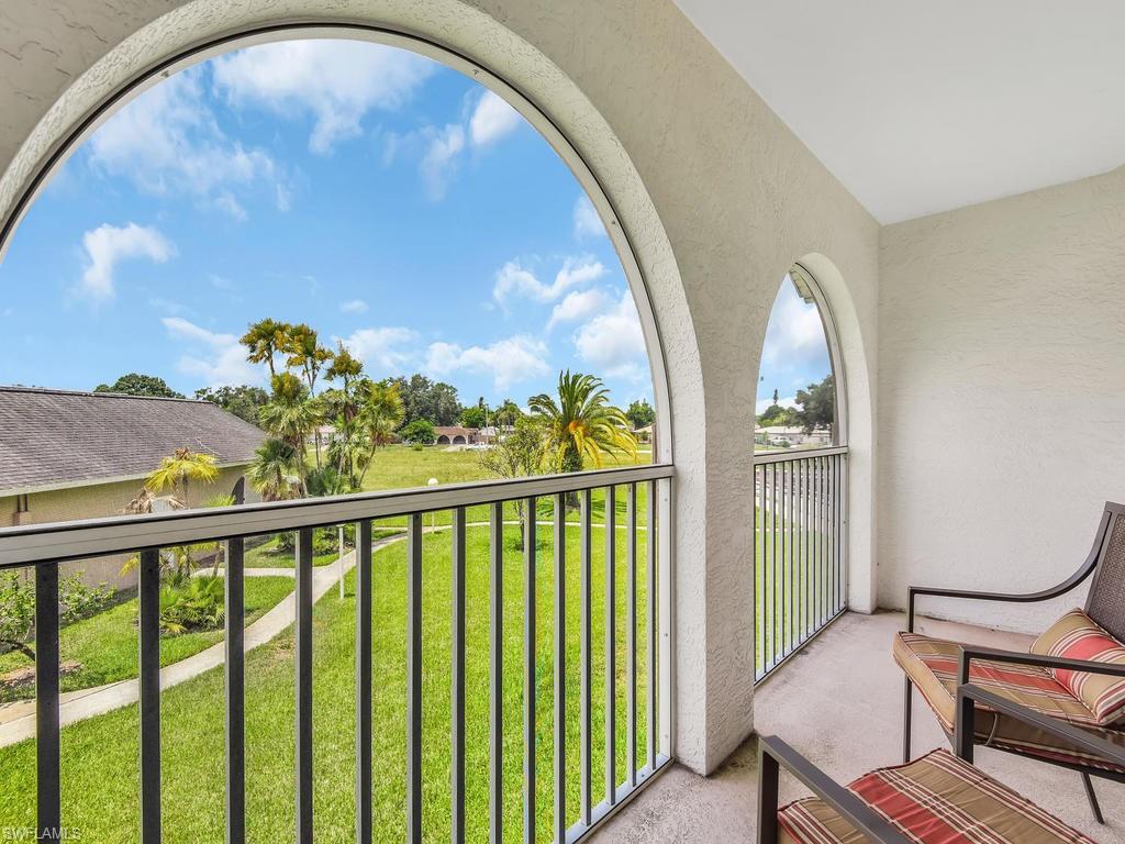 SUNSET LAKE CONDO - Residential