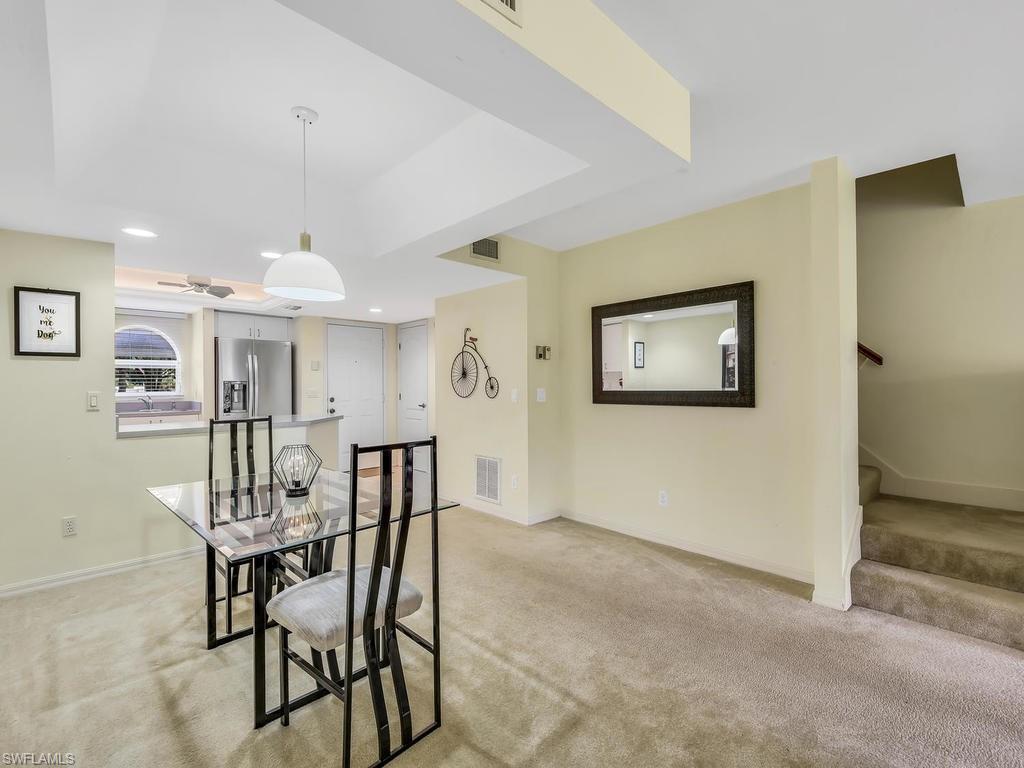 SUNSET LAKE CONDO - Residential