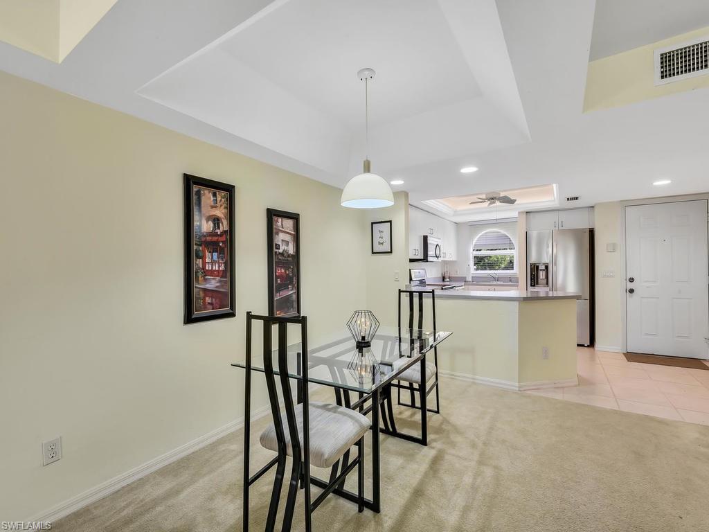 SUNSET LAKE CONDO - Residential