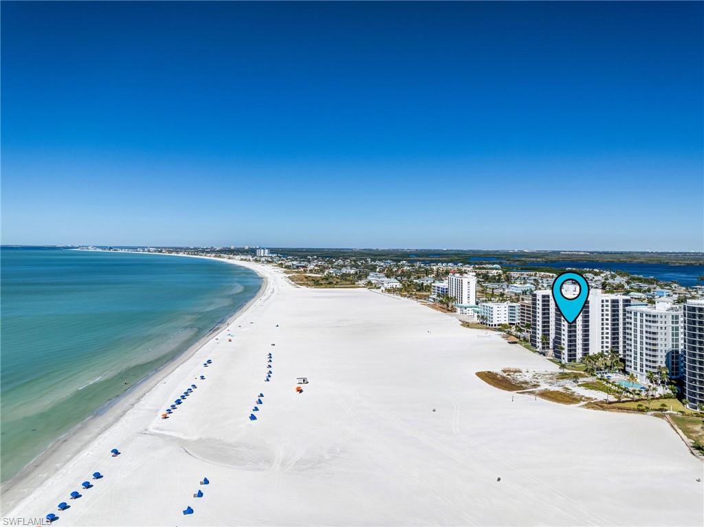 ISLAND WINDS CONDO - Residential