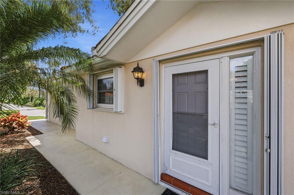 VILLAGE WALK - Residential