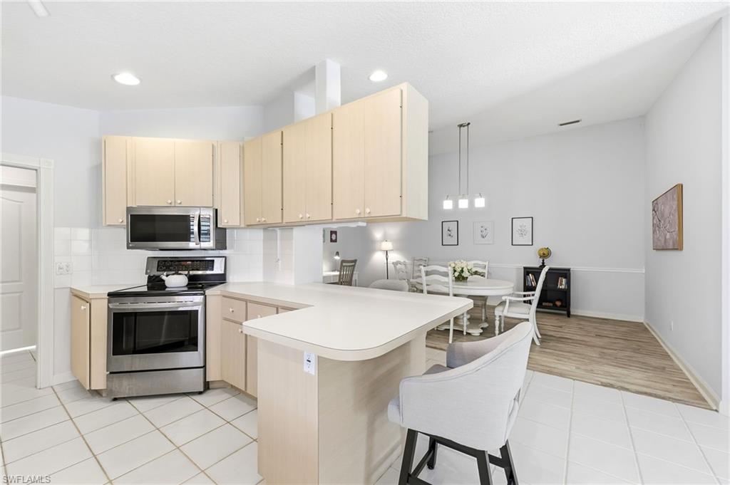 VILLAGE WALK - Residential