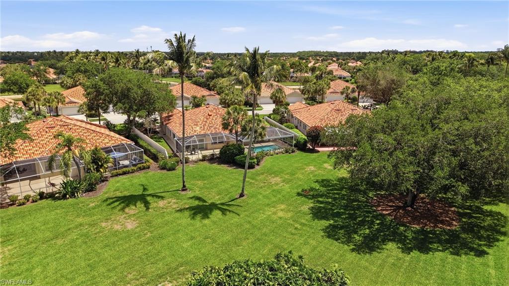 VILLAGE WALK - Residential