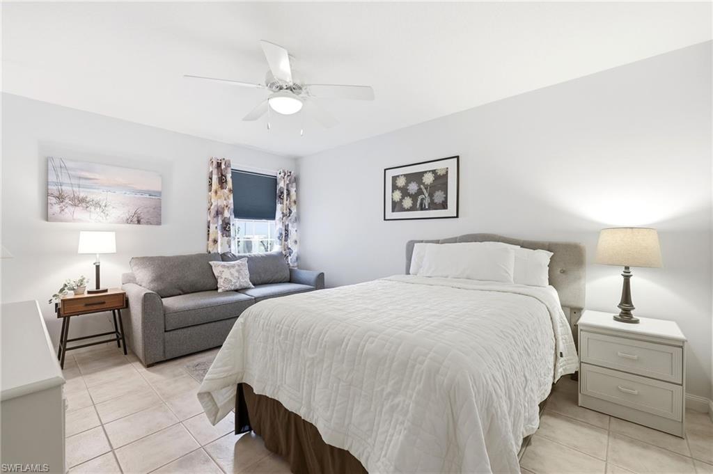 VILLAGE WALK - Residential