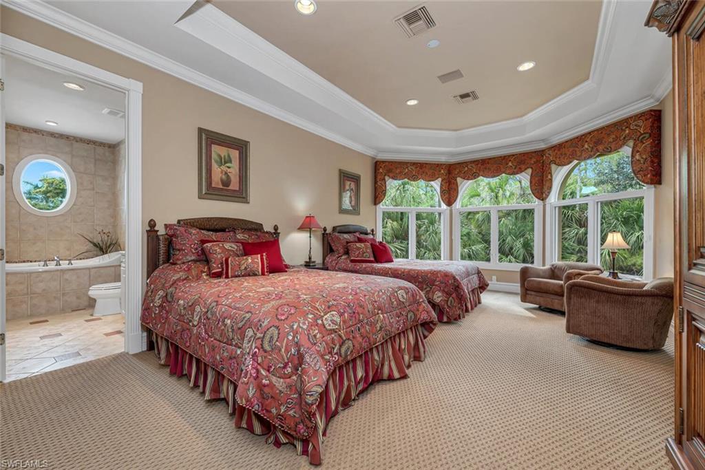 QUAIL WEST - Residential