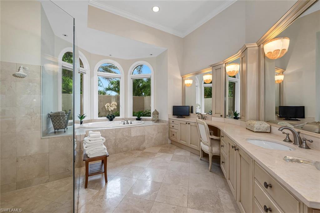 QUAIL WEST - Residential