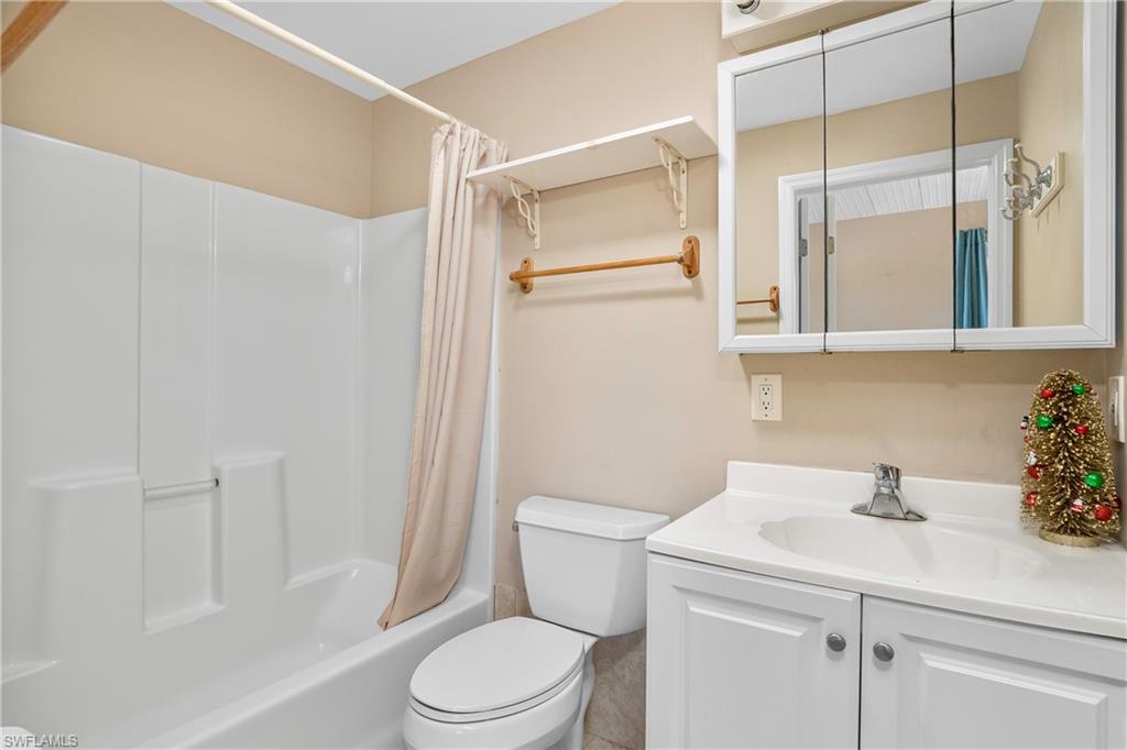 IMPERIAL BONITA ESTATES - Residential