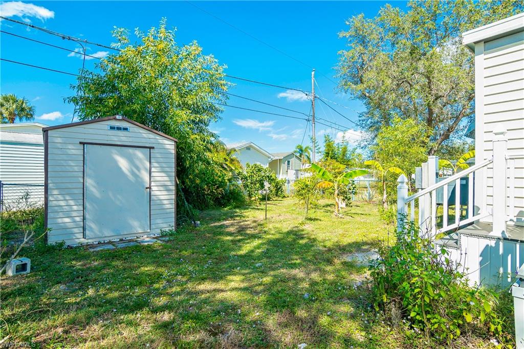 IMPERIAL BONITA ESTATES - Residential