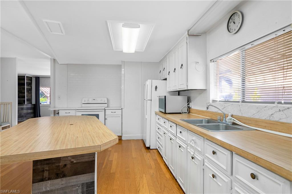 IMPERIAL BONITA ESTATES - Residential