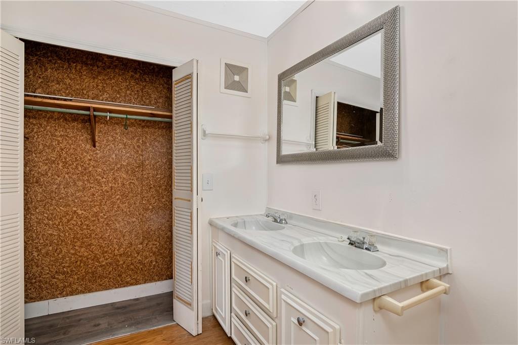 IMPERIAL BONITA ESTATES - Residential