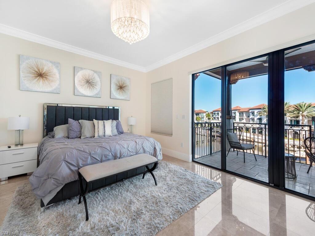 NAPLES BAY RESORT - Residential