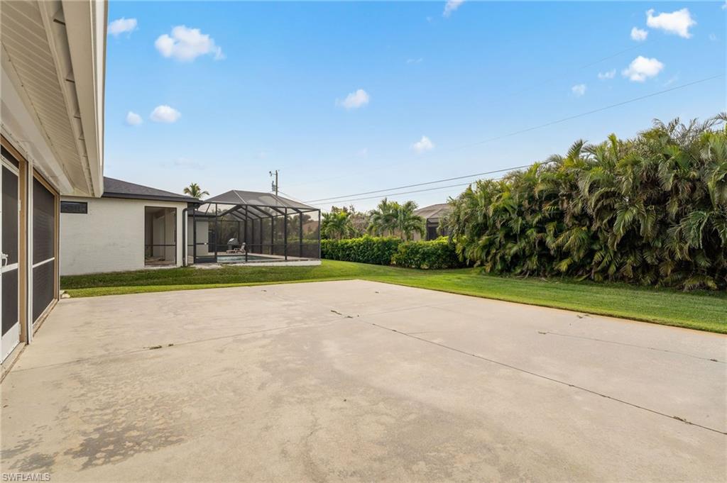 CAPE CORAL - Residential
