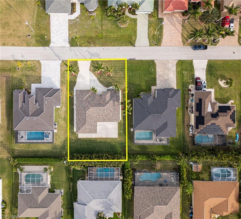 CAPE CORAL - Residential