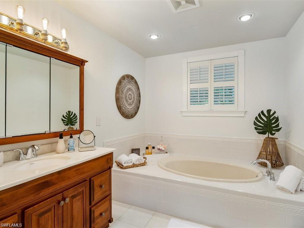 CORAL PARK - Residential