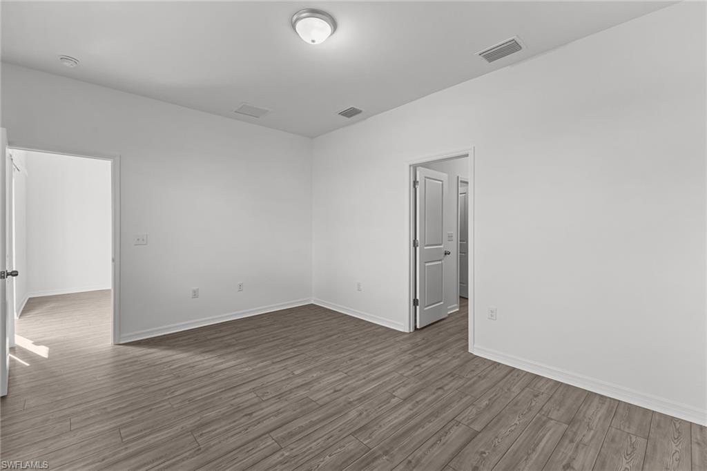 THE FLATWOODS - Residential Lease