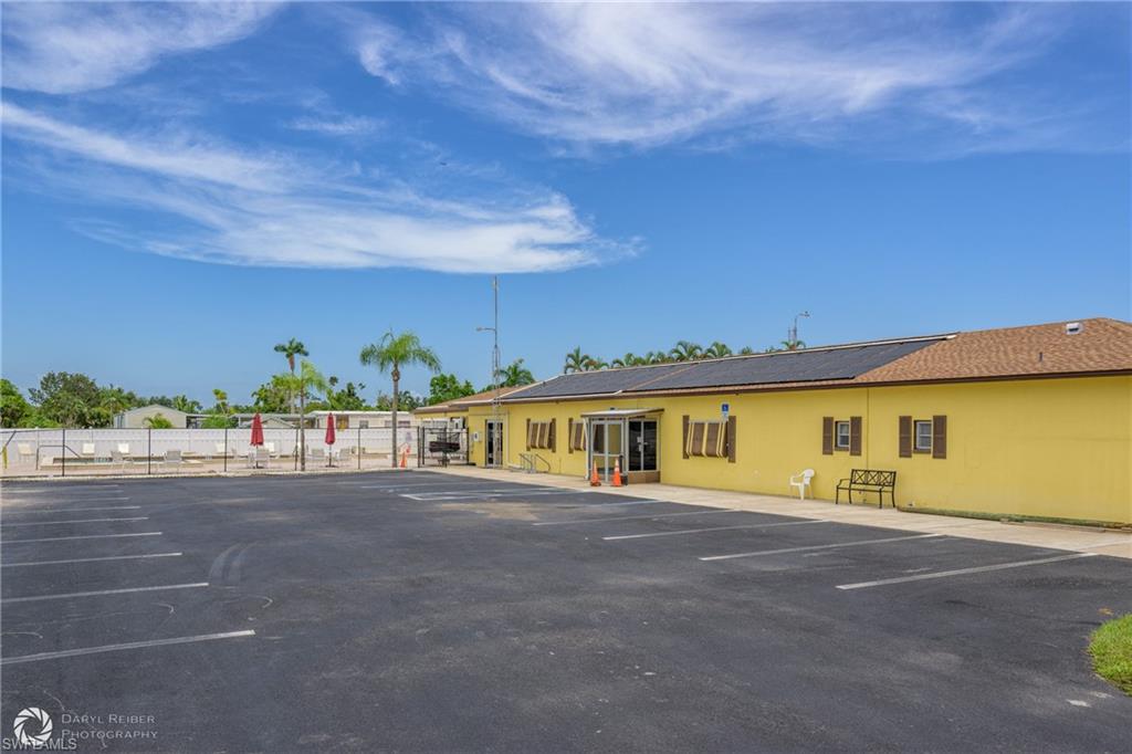 FORT MYERS BEACH CAMPGROUND - Residential