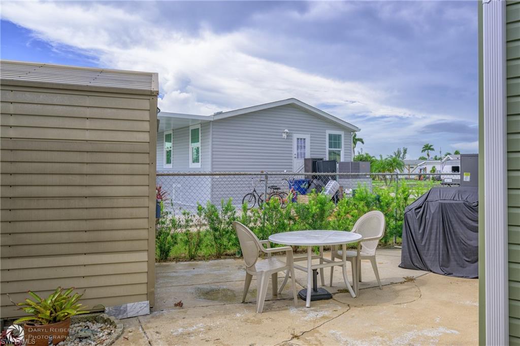 FORT MYERS BEACH CAMPGROUND - Residential