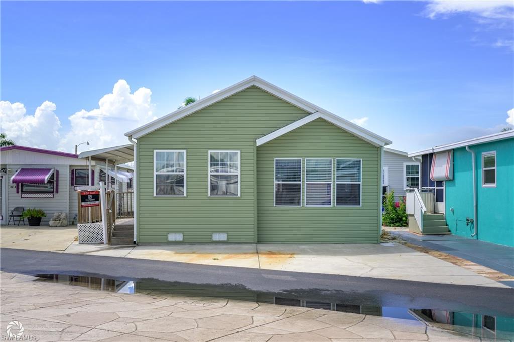 FORT MYERS BEACH CAMPGROUND - Residential