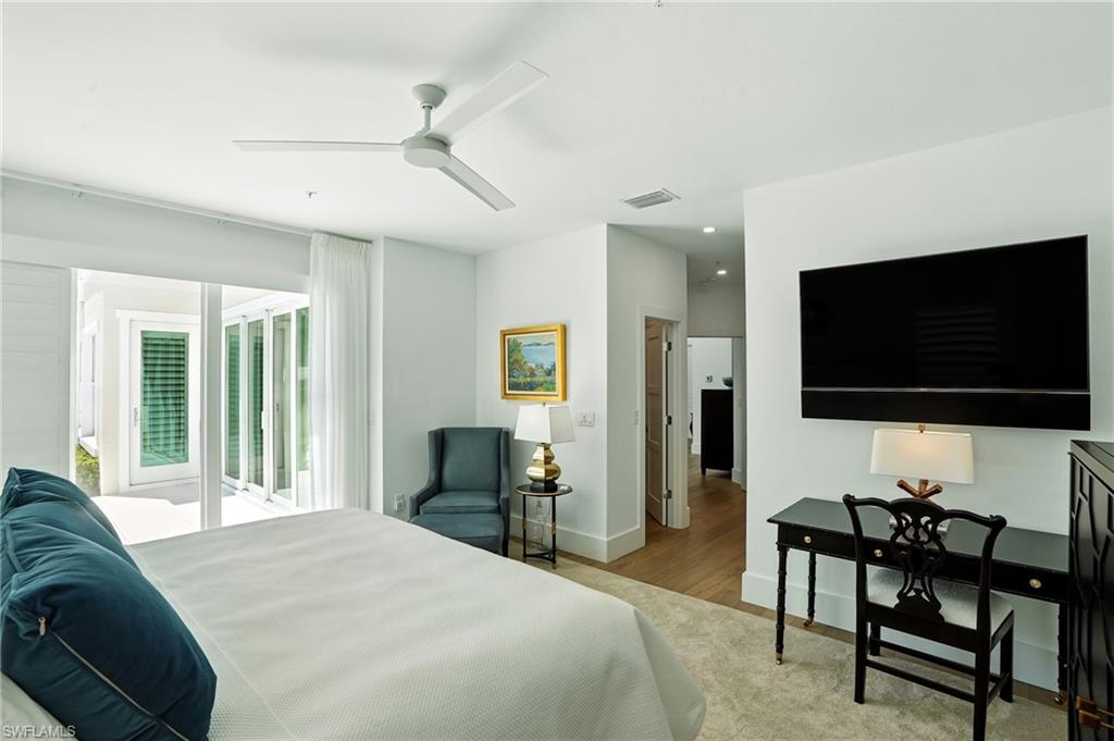 MEWS OF NAPLES - Residential