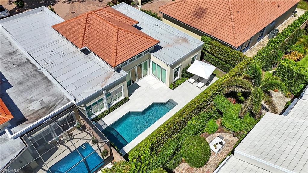 MEWS OF NAPLES - Residential