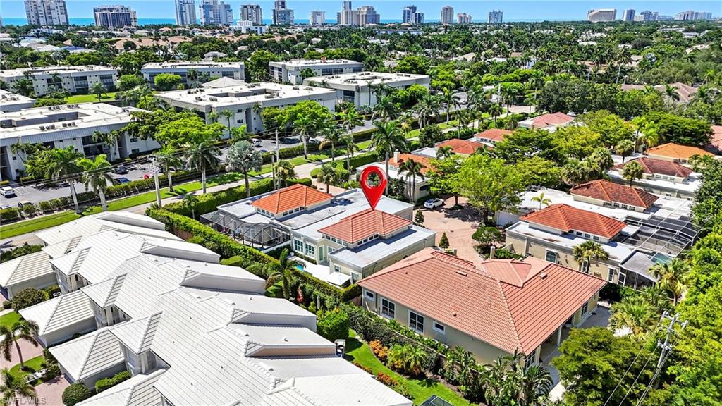 MEWS OF NAPLES - Residential