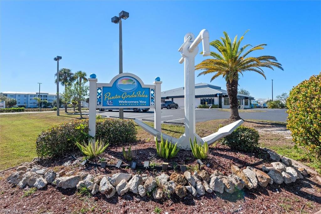 PUNTA GORDA ISLES - Residential