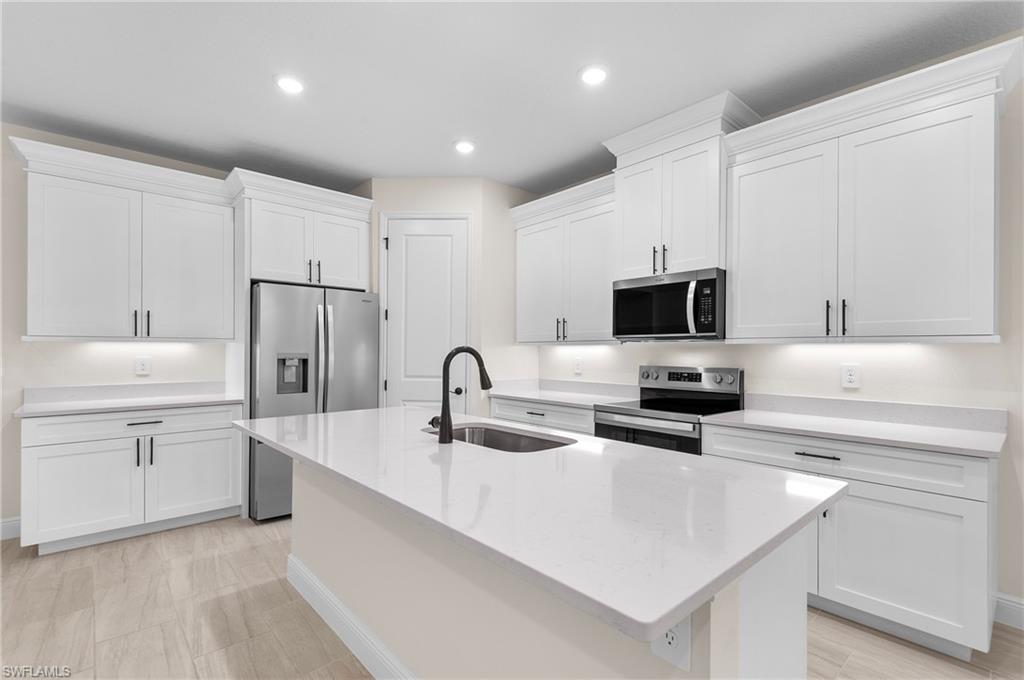 PORT CHARLOTTE - Residential