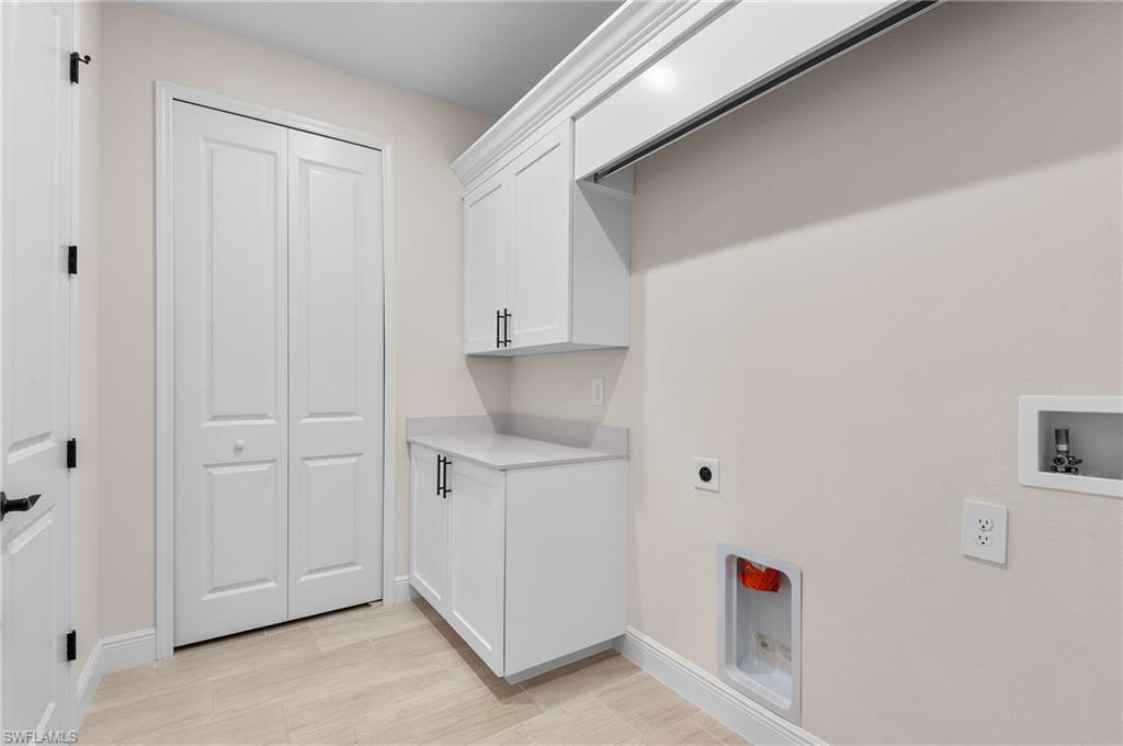 PORT CHARLOTTE - Residential