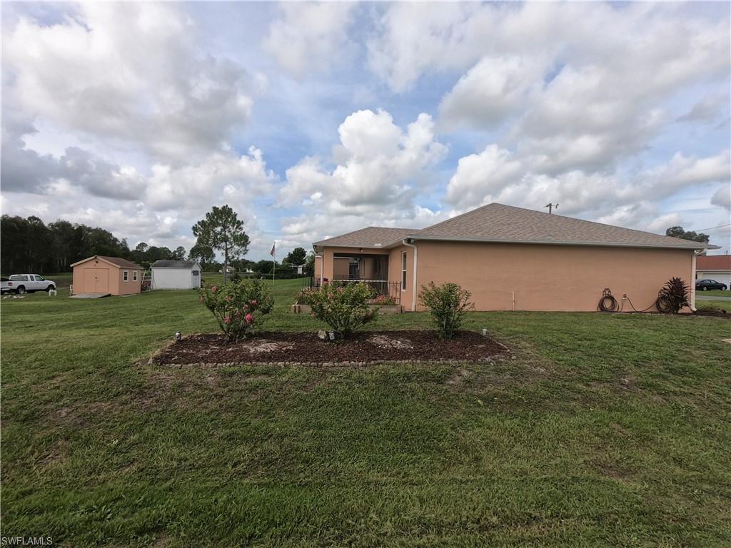 MIRROR LAKES - Residential