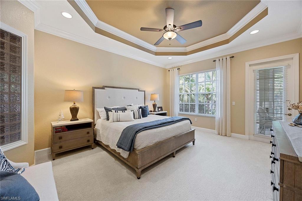 THE HAMPTONS - Residential Lease