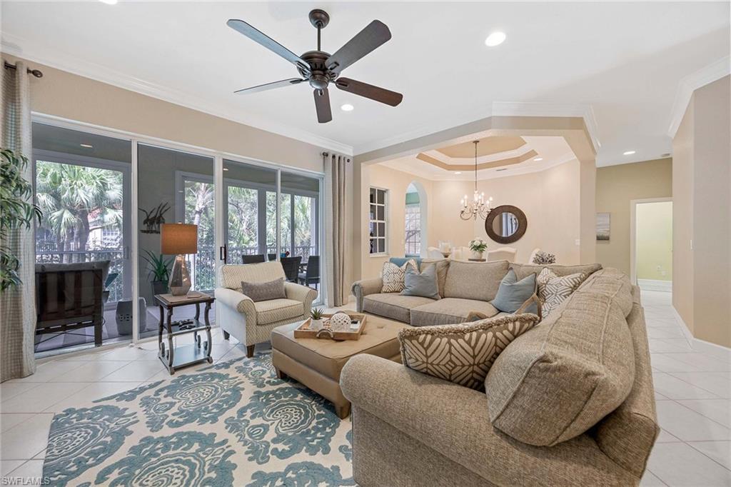 THE HAMPTONS - Residential Lease