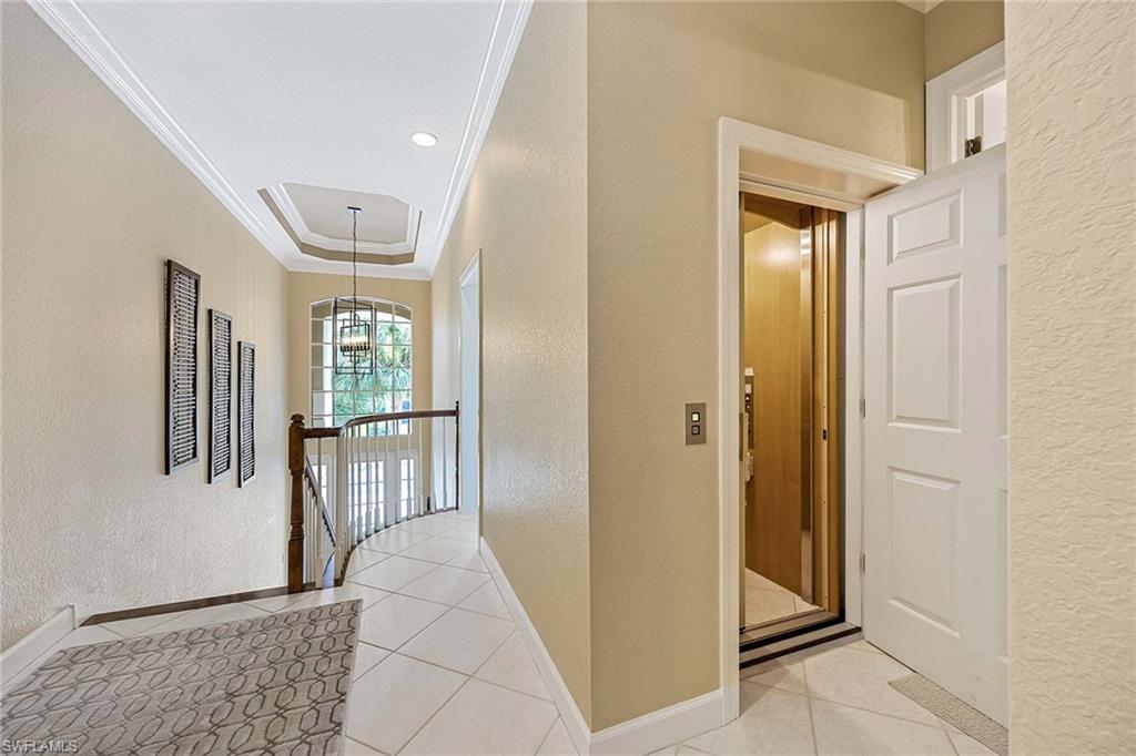 THE HAMPTONS - Residential Lease