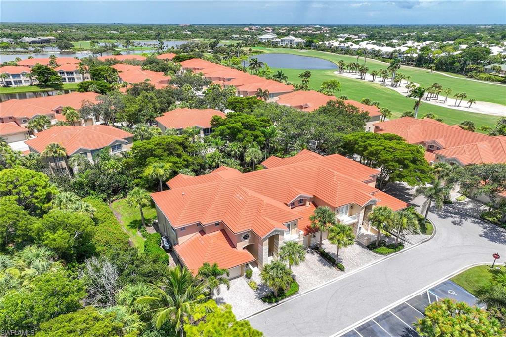 THE HAMPTONS - Residential Lease