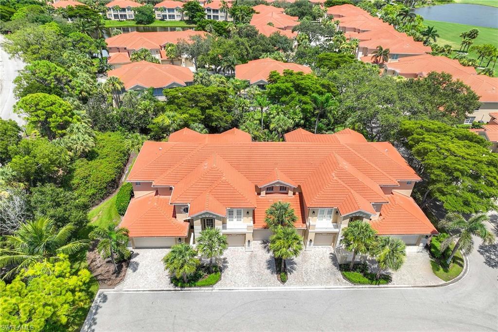 THE HAMPTONS - Residential Lease