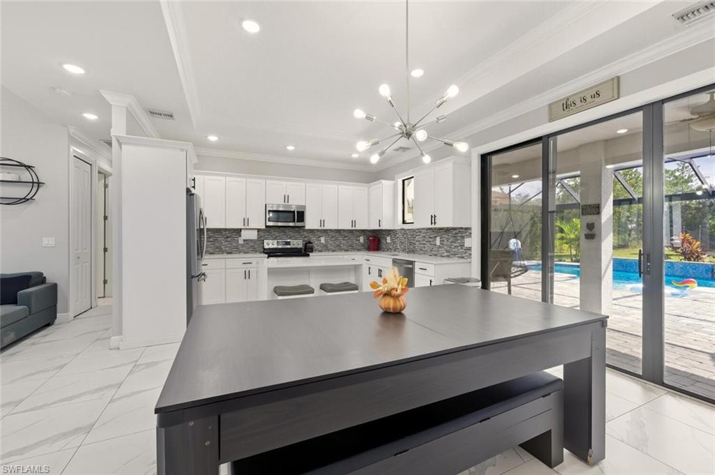 GOLDEN GATE ESTATES - Residential