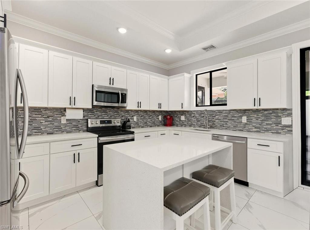 GOLDEN GATE ESTATES - Residential