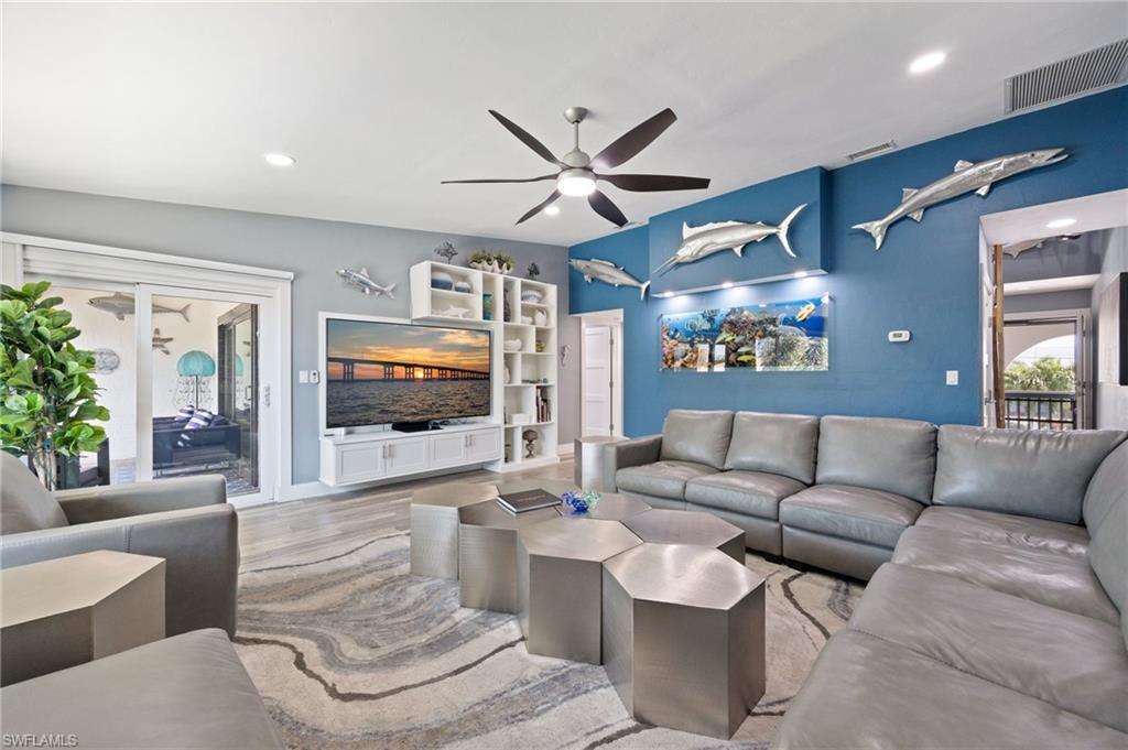 LA PALAPA CONDO - Residential