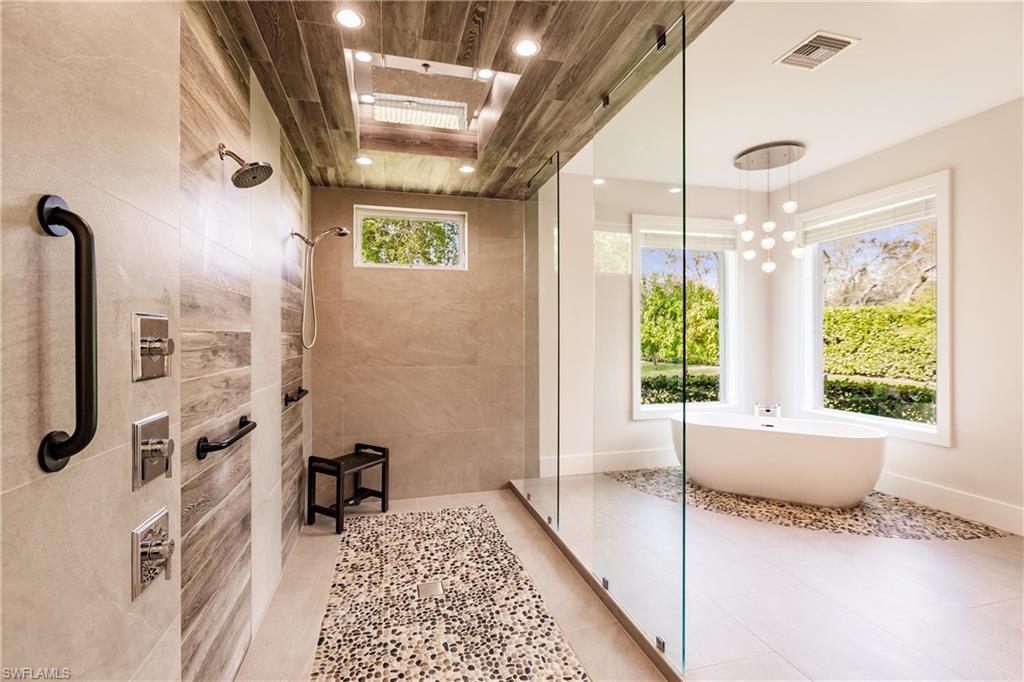 PINE RIDGE - Residential