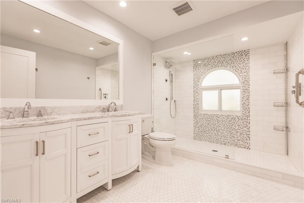 PINE RIDGE - Residential