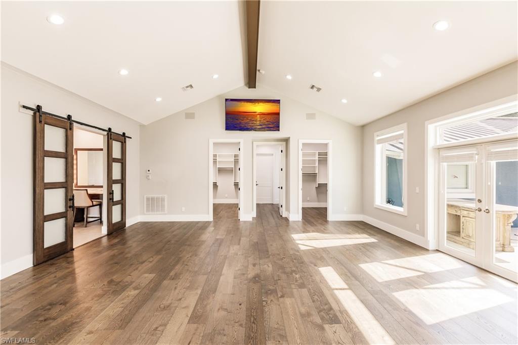 PINE RIDGE - Residential