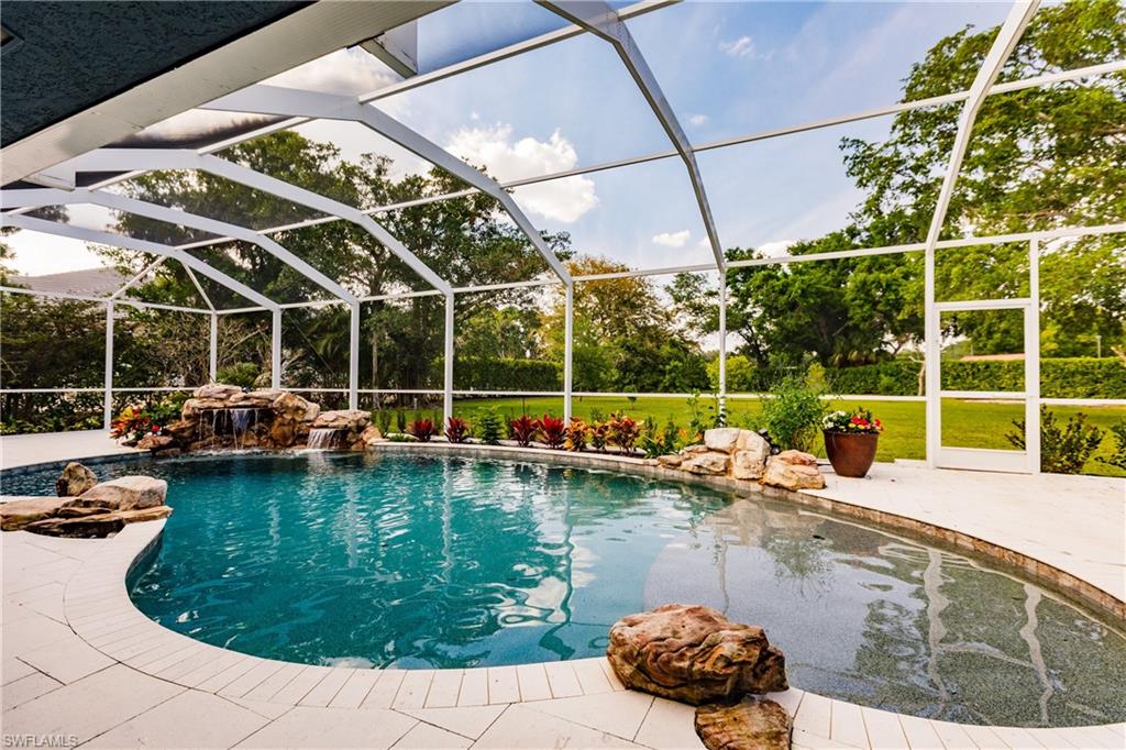 PINE RIDGE - Residential