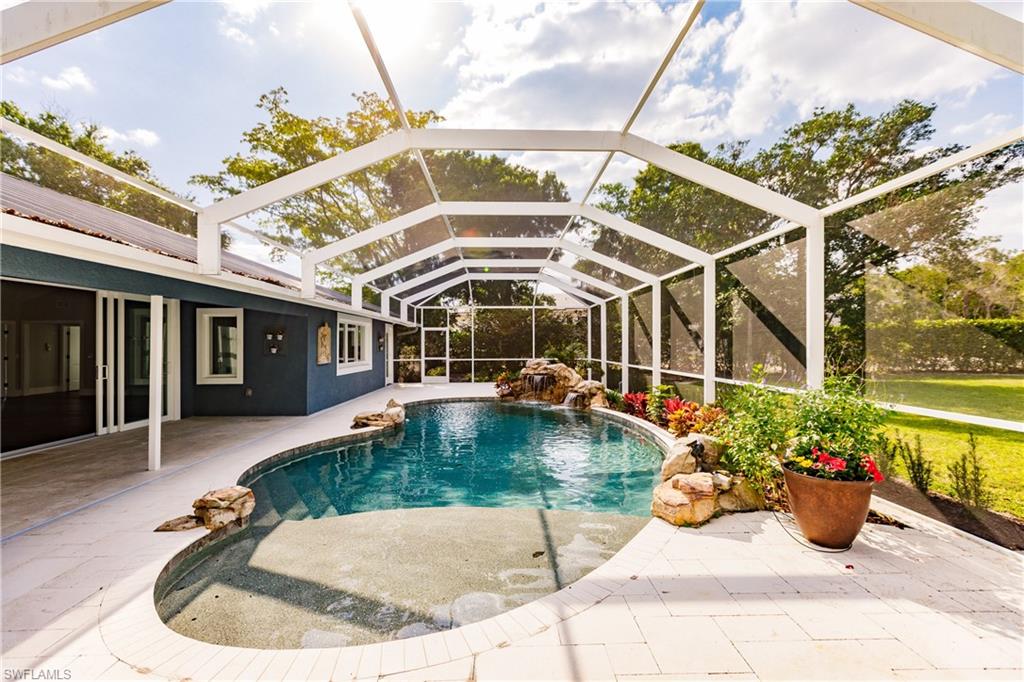 PINE RIDGE - Residential