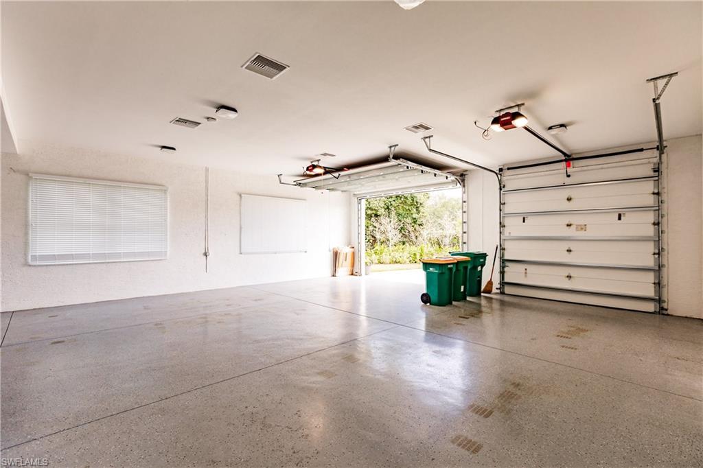 PINE RIDGE - Residential