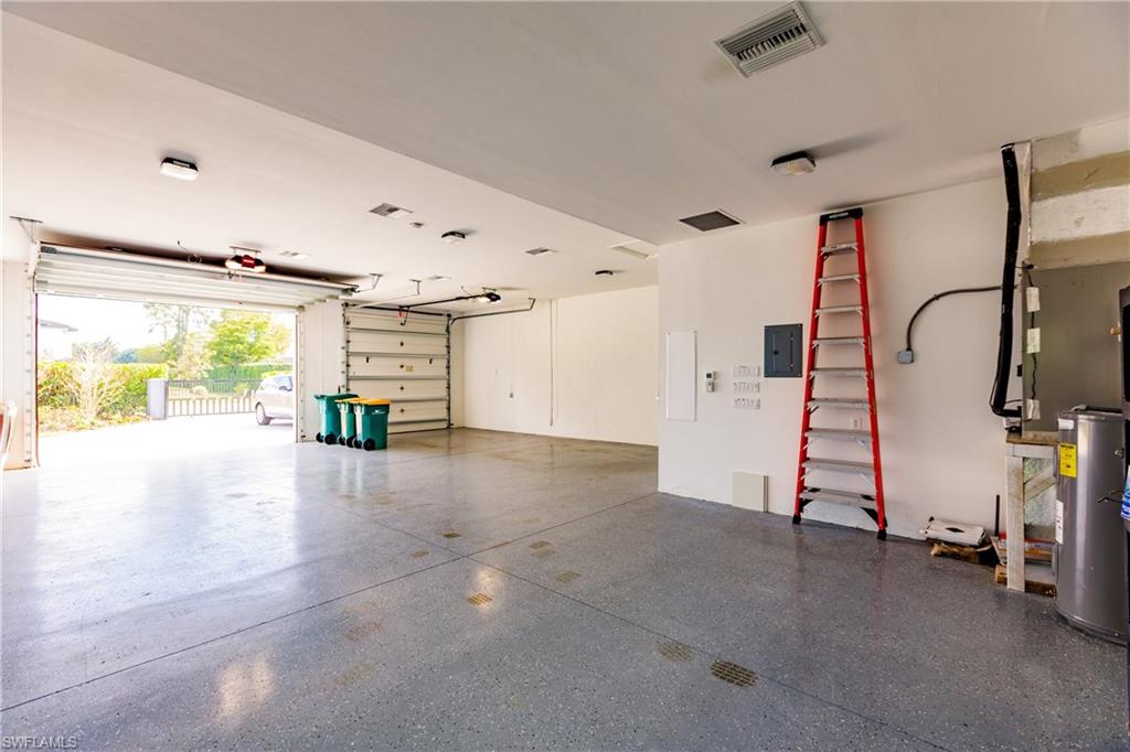 PINE RIDGE - Residential