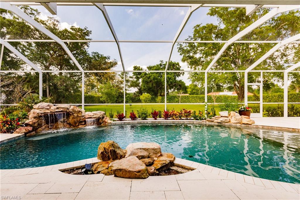 PINE RIDGE - Residential