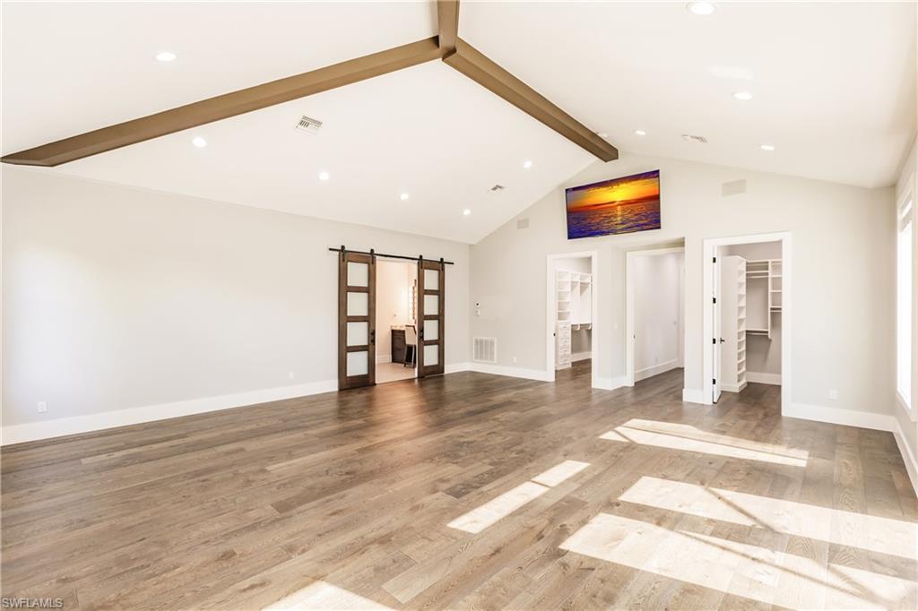 PINE RIDGE - Residential