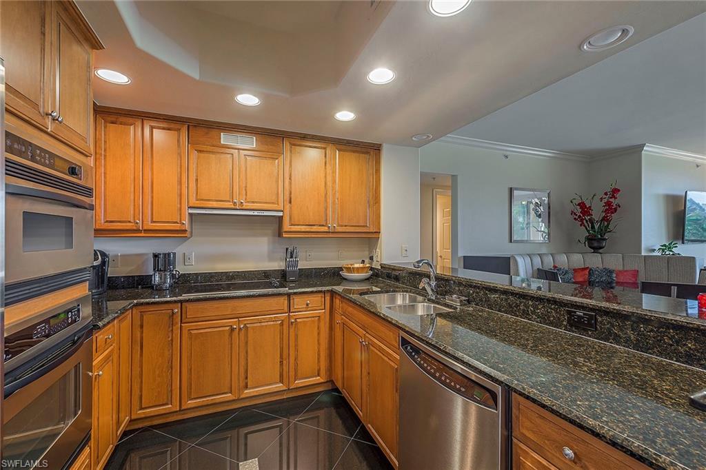 VENTANAS AT TIBURON - Residential