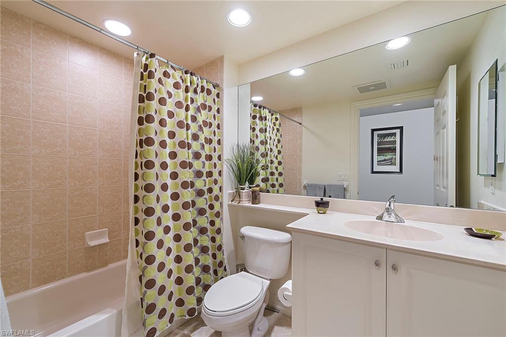 VENTANAS AT TIBURON - Residential