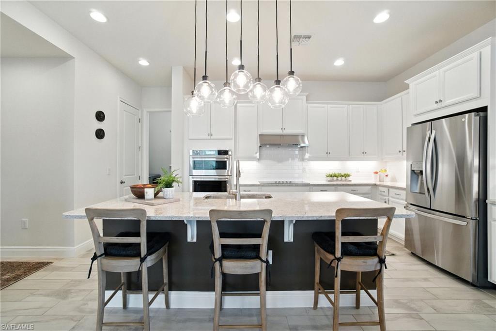 COMPASS LANDING - Residential